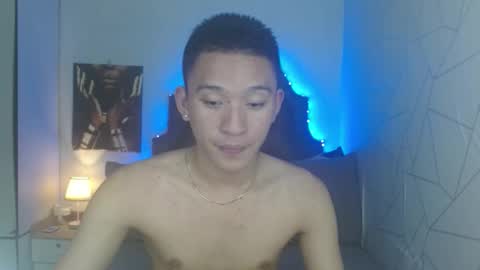 Snapshot of iconicmateo chatting on 1, 2, 2025 Mateo online show from 1, 2, 2025