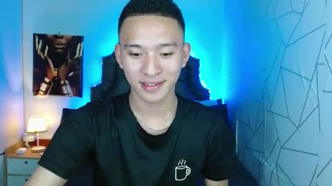 Snapshot of iconicmateo chatting on 5, 2, 2025 Mateo online show from 5, 2, 2025