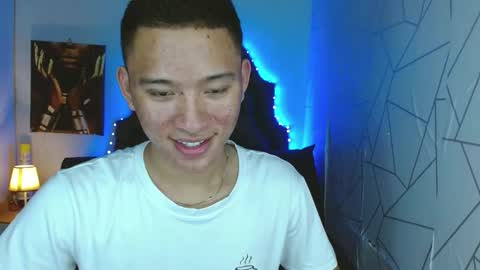 Snapshot of iconicmateo chatting on 5, 3, 2025 Mateo online show from 5, 3, 2025