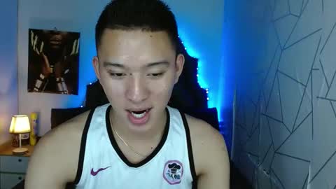 Snapshot of iconicmateo chatting on 7, 3, 2025 Mateo online show from 7, 3, 2025