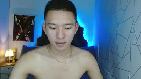 Snapshot of iconicmateo chatting on 11, 3, 2025 Mateo online show from 11, 3, 2025
