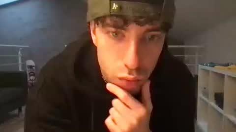 Snapshot of icyninesix chatting on 22, 12, 2024 icyninesix online show from 22, 12, 2024