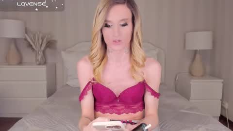 Snapshot of idealovnet chatting on 17, 2, 2025 Kesha - subscribe for more explicit content online show from 17, 2, 2025