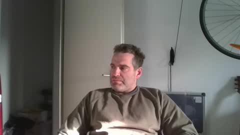 idontknowwhy1 online show from 27, 2, 2026