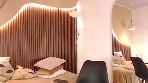 ifis online show from 26, 10, 2025