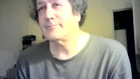 Snapshot of ignoredlittlestloser chatting on 20, 12, 2024 ignoredlittlestloser online show from 20, 12, 2024