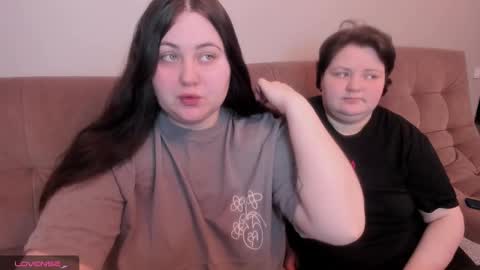 Snapshot of ihaveasecret_ chatting on 9, 2, 2025 Alice online show from 9, 2, 2025