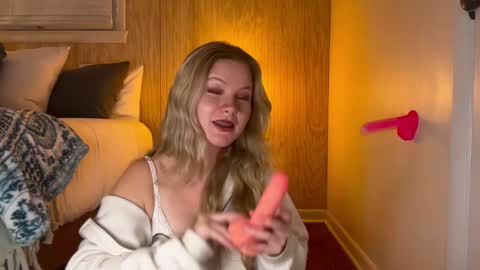 Snapshot of iheartcassie2844 chatting on 10, 12, 2024 cassie online show from 10, 12, 2024
