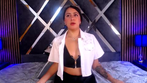 Snapshot of iisabella_smith_ chatting on 8, 2, 2025 Isa online show from 8, 2, 2025