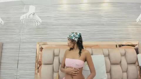 Snapshot of ikia_lopez chatting on 4, 7, 2026 ikia lopez online show from 4, 7, 2026