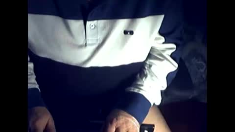 ikissuuuu online show from 4, 12, 2025