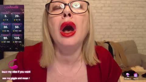 Snapshot of ilariacetoi chatting on 23, 2, 2025 IlariaCetoi online show from 23, 2, 2025