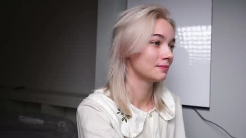 ileanacampbel online show from 11, 12, 2024