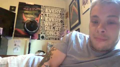 Snapshot of ilikebigtitties1999 chatting on 11, 7, 2026 Mr. M online show from 11, 7, 2026