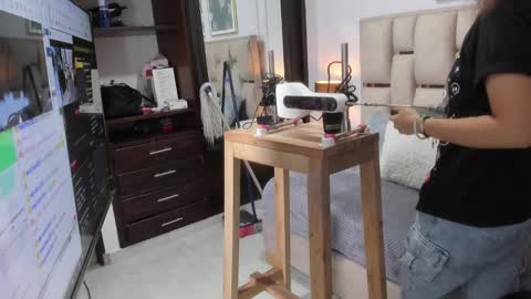 Snapshot of iliy_ chatting on 17, 12, 2024 ILY online show from 17, 12, 2024