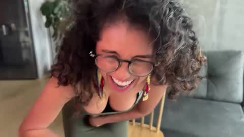 Kloe online show from 22, 2, 2025