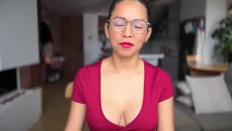 Kloe online show from 8, 4, 2026