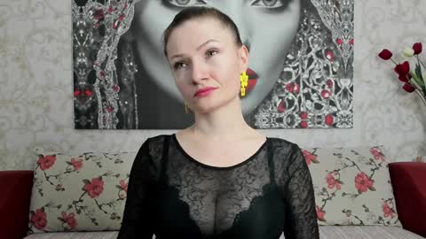 Snapshot of illegalbeauty87 chatting on 26, 1, 2025 Ingrid or more easier...Miss GoDDess Mistress online show from 26, 1, 2025