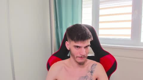 Snapshot of illusions888 chatting on 10, 3, 2025 D-Illusion online show from 10, 3, 2025