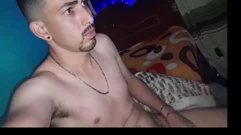 Snapshot of iloveman24 chatting on 17, 1, 2025 AARON online show from 17, 1, 2025