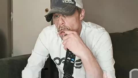 Snapshot of ilovesquirterz1 chatting on 6, 3, 2025 Ilovesquirterz1 online show from 6, 3, 2025