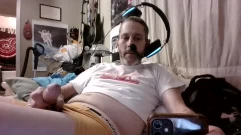 ilovewomensmokers0935 online show from 19, 3, 2026