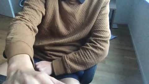 Snapshot of ilpino25 chatting on 6, 5, 2026 ilpino25 online show from 6, 5, 2026