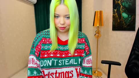 Roxy online show from 6, 2, 2025