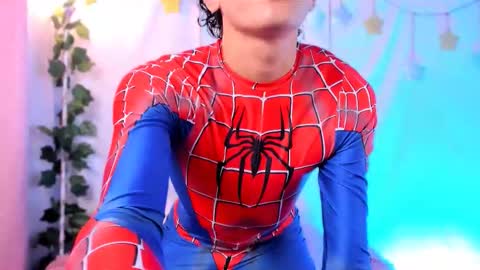 Alejo independent model   online show from 29, 3, 2026