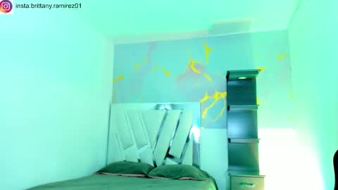 im_brittany_333 online show from 16, 2, 2026