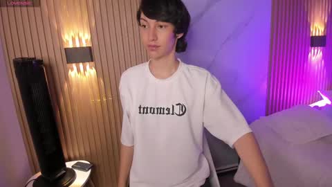 Snapshot of im_crisvega88 chatting on 5, 3, 2025 criss online show from 5, 3, 2025