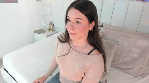 Snapshot of im_dalhia chatting on 13, 12, 2024 DAHLIA online show from 13, 12, 2024