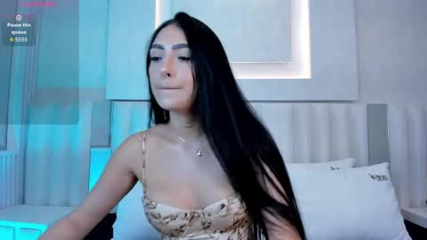 im_isabella1 online show from 15, 5, 2026