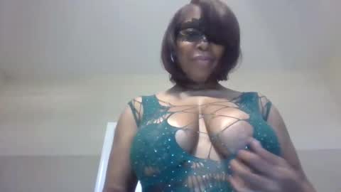 Snapshot of im_laa30z chatting on 1, 5, 2026 weet exy Cougar online show from 1, 5, 2026