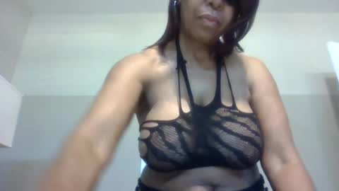 Snapshot of im_laa30z chatting on 8, 5, 2026 weet exy Cougar online show from 8, 5, 2026