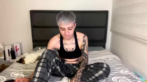 Snapshot of im_laia_ chatting on 7, 2, 2025 Laia online show from 7, 2, 2025