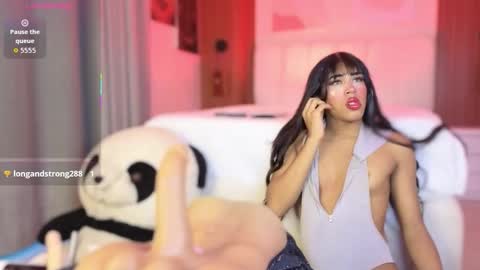 Snapshot of im_perla chatting on 30, 11, 2025 Perla online show from 30, 11, 2025