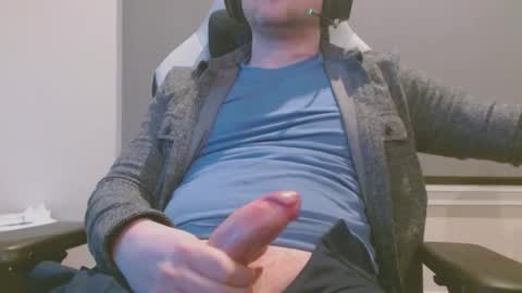 imanobody2u online show from 9, 12, 2024