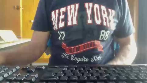 Snapshot of imaussiechris chatting on 1, 2, 2026 Aussie Guy online show from 1, 2, 2026