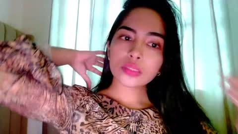 Snapshot of imbabyasian chatting on 26, 5, 2026 Baby online show from 26, 5, 2026