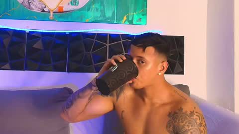 imconor online show from 7, 3, 2025