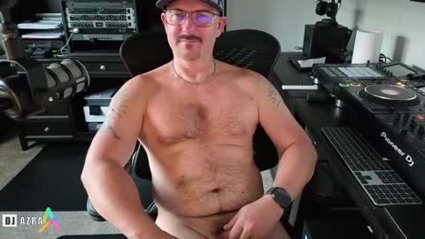 DJ Azra online show from 6, 10, 2025