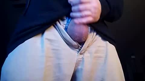 Iminyourroom online show from 14, 11, 2025