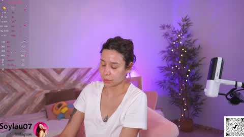 Snapshot of imjess_ chatting on 17, 4, 2026 imjess_ online show from 17, 4, 2026