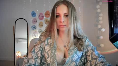 ImKeira online show from 4, 4, 2026