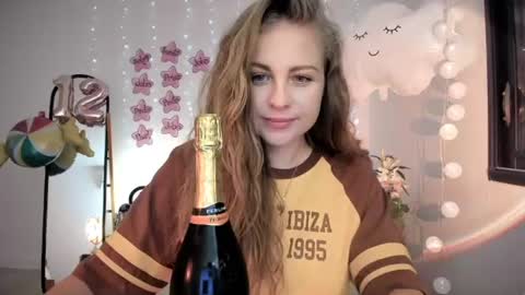 Snapshot of imkeira chatting on 17, 6, 2026 ImKeira online show from 17, 6, 2026