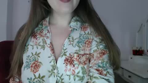 Snapshot of immouss chatting on 16, 2, 2025 Pola online show from 16, 2, 2025