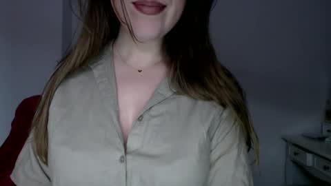 Snapshot of immouss chatting on 4, 12, 2025 Pola online show from 4, 12, 2025