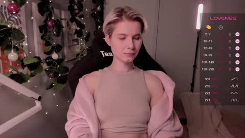 Mia online show from 23, 12, 2024