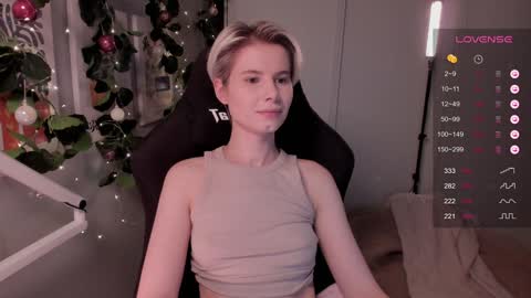 Mia online show from 23, 12, 2024